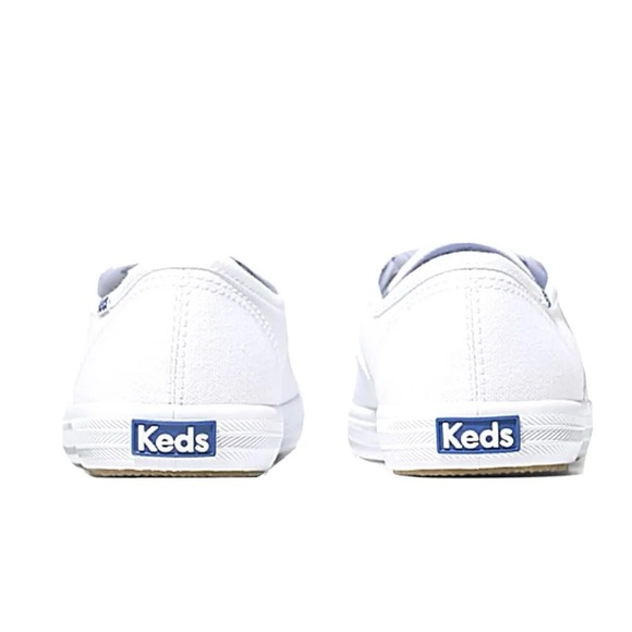 Keds Shoes Women’s Low Top Canvas Sneakers New In Box - Picture 3 of 9